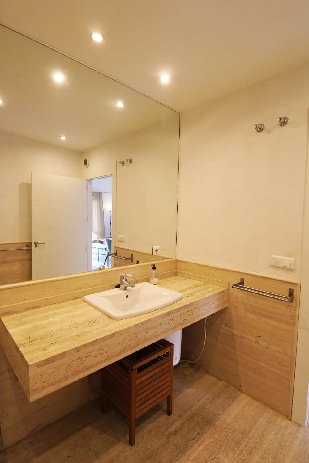 Charmant appartement avec terrasse dans l'urbanisation exclusive Sol Andalusí