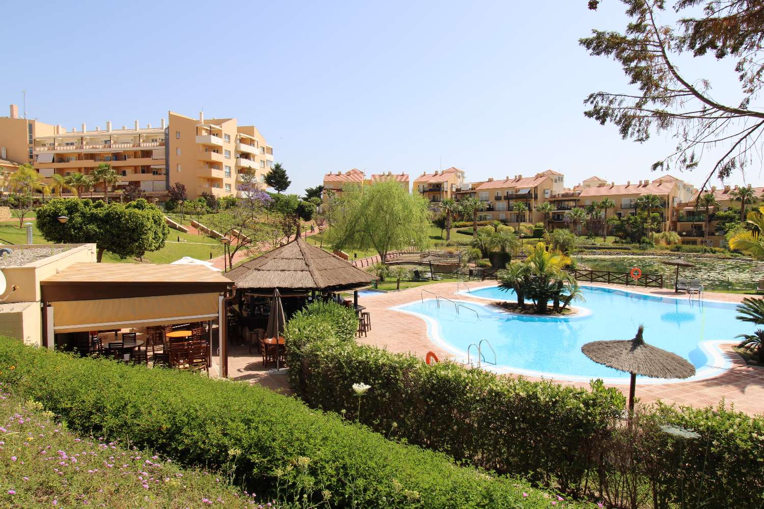 Charmant appartement avec terrasse dans l'urbanisation exclusive Sol Andalusí