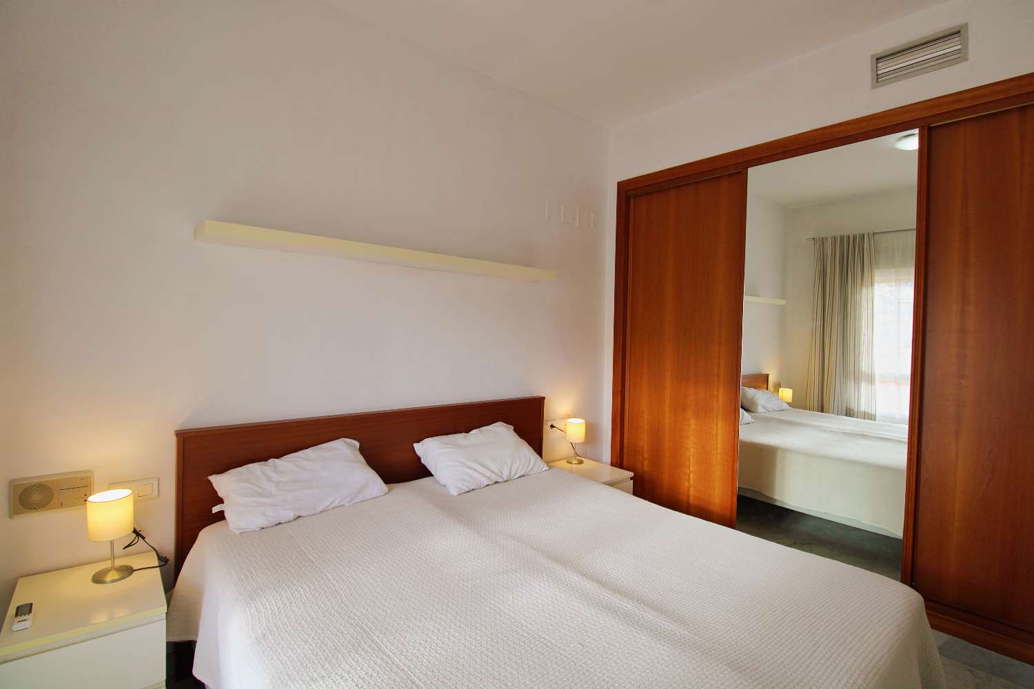 Charmant appartement avec terrasse dans l'urbanisation exclusive Sol Andalusí