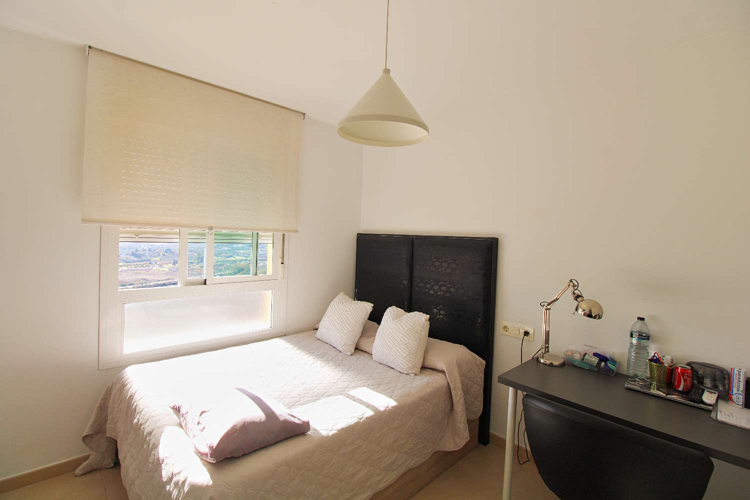 Spectacular corner house with pool, large garage and panoramic views in Coín — ready to move in