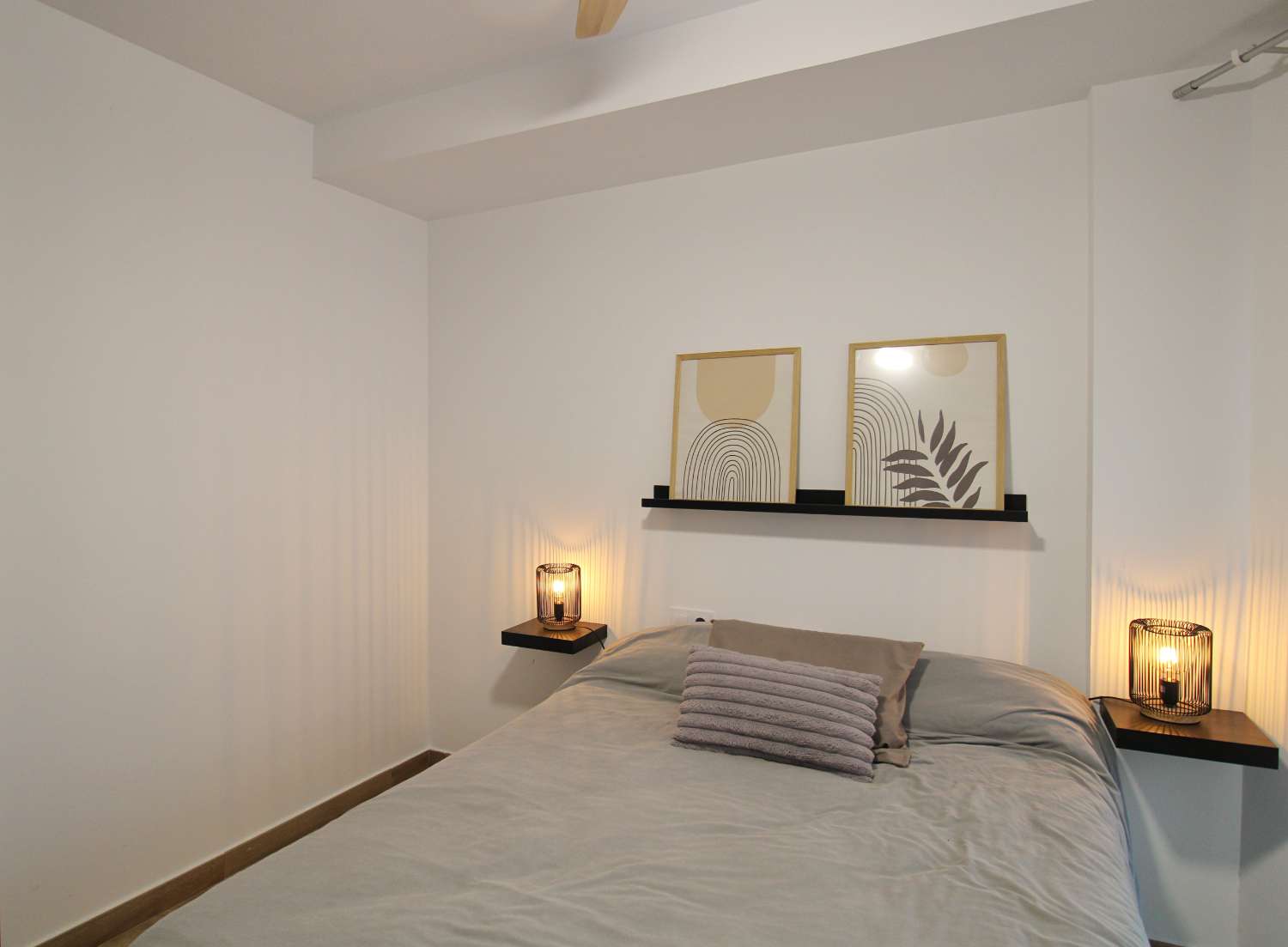 Exclusivo Dúplex de Obra Reciente en el Centro de Alhaurín con Gran Terraza y Vistas Abiertas