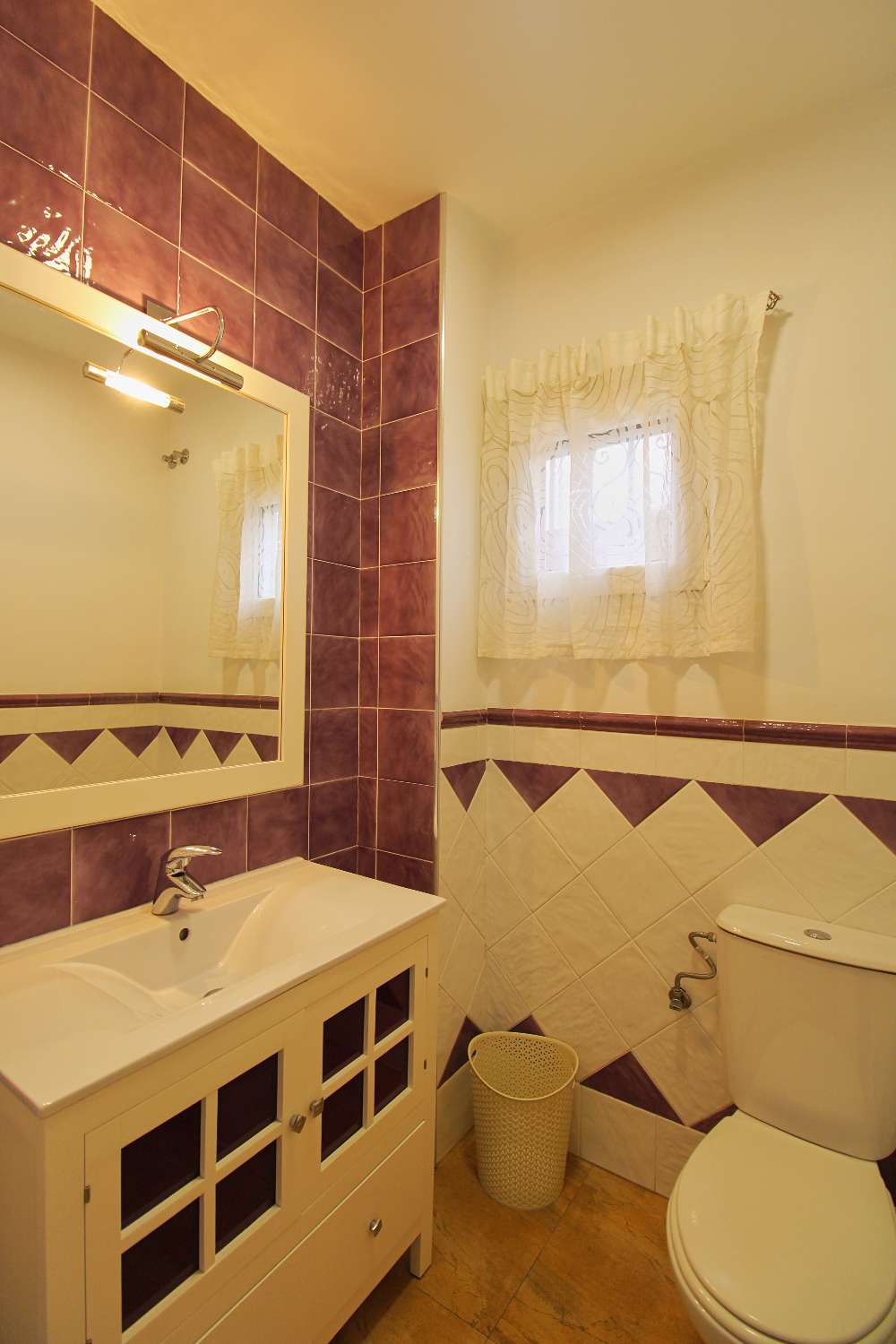 Exclusiva villa en alquiler en Capellanía con piscina y apartamento independiente