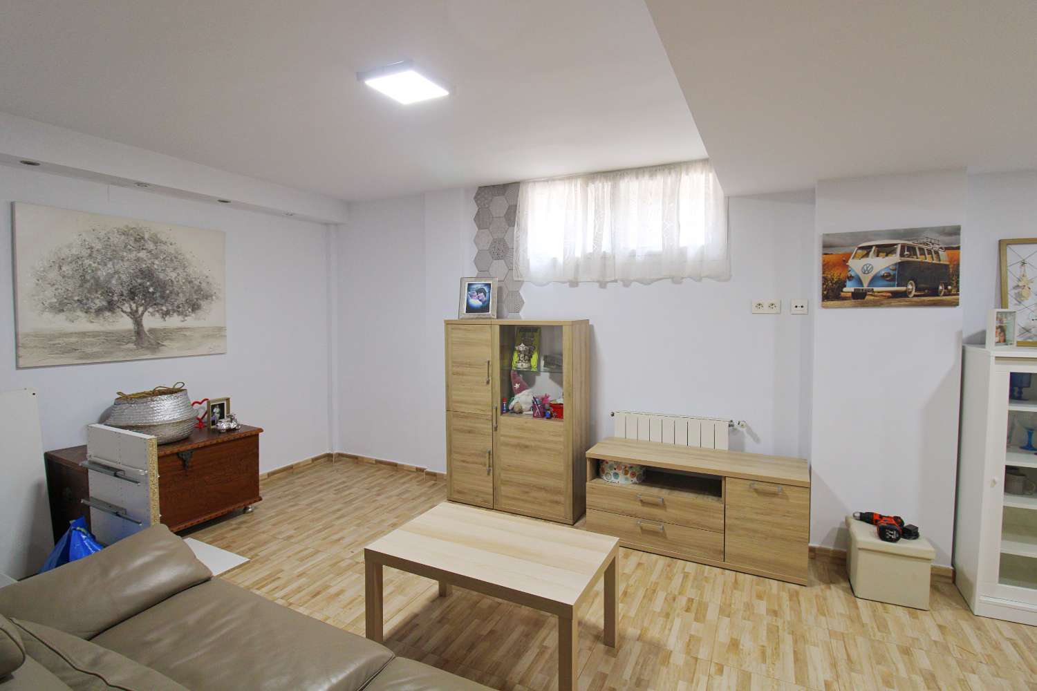 Exclusiva villa en alquiler en Capellanía con piscina y apartamento independiente