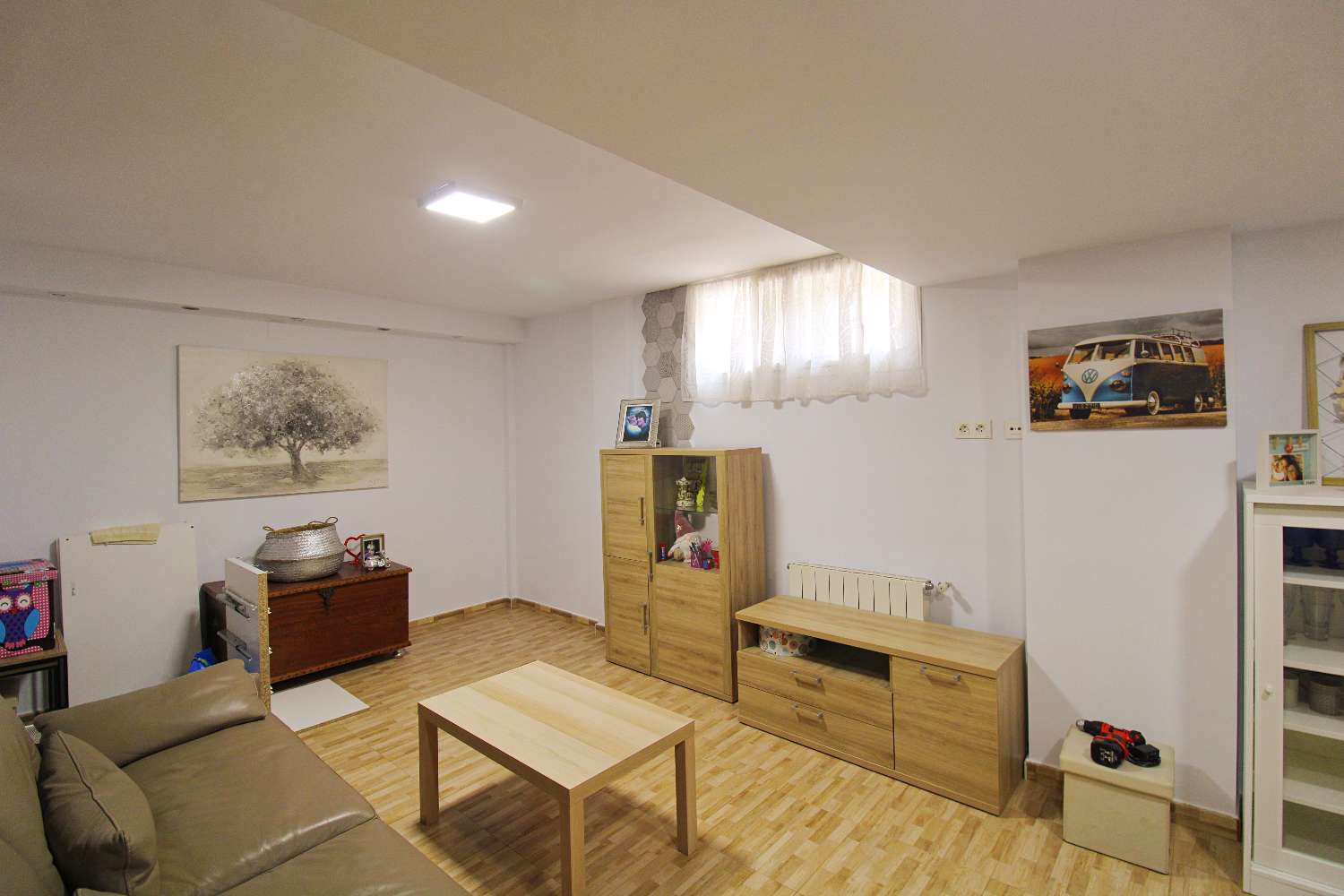 Exclusiva villa en alquiler en Capellanía con piscina y apartamento independiente