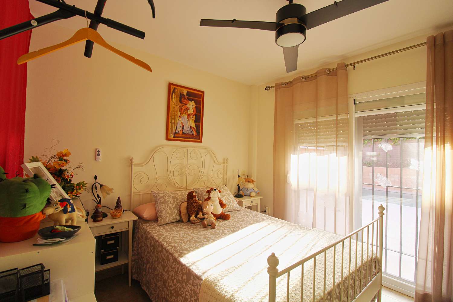 Doppelhaushälfte mit Pool und ausgebautem Keller in Finca Peralta, Alhaurín de la Torre