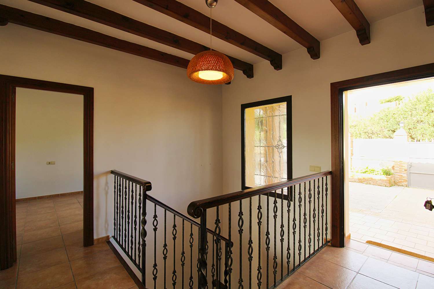 Espectacular villa en alquiler en Las Barrancas con piscina, jacuzzi y vistas panorámicas