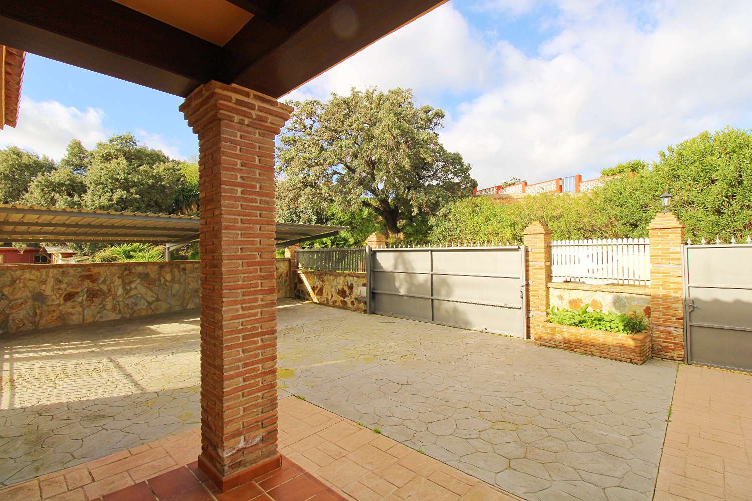 Espectacular villa en alquiler en Las Barrancas con piscina, jacuzzi y vistas panorámicas