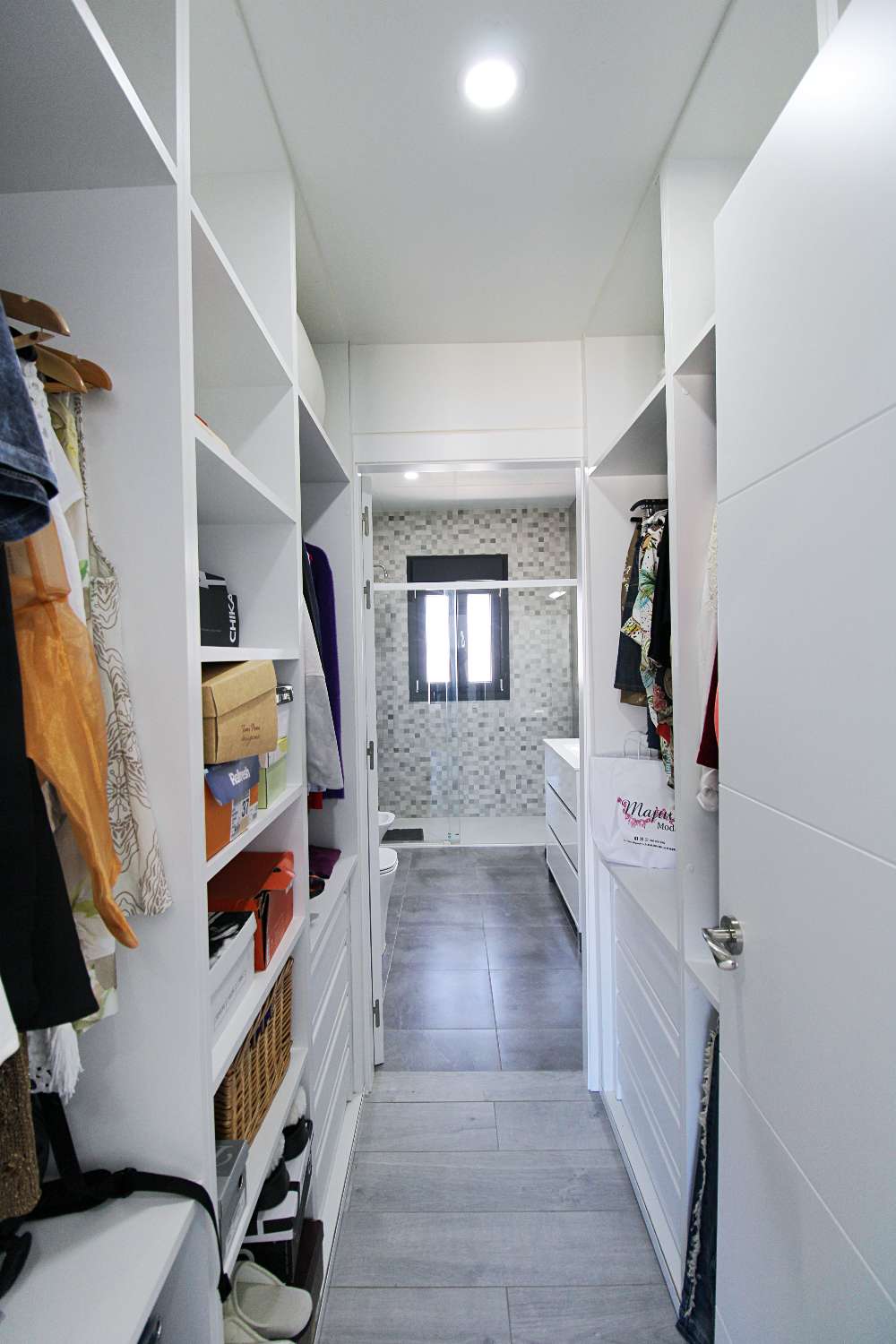 Villa de una sola planta en Pinos de Alhaurín – Moderna, eficiente y lista para entrar a vivir