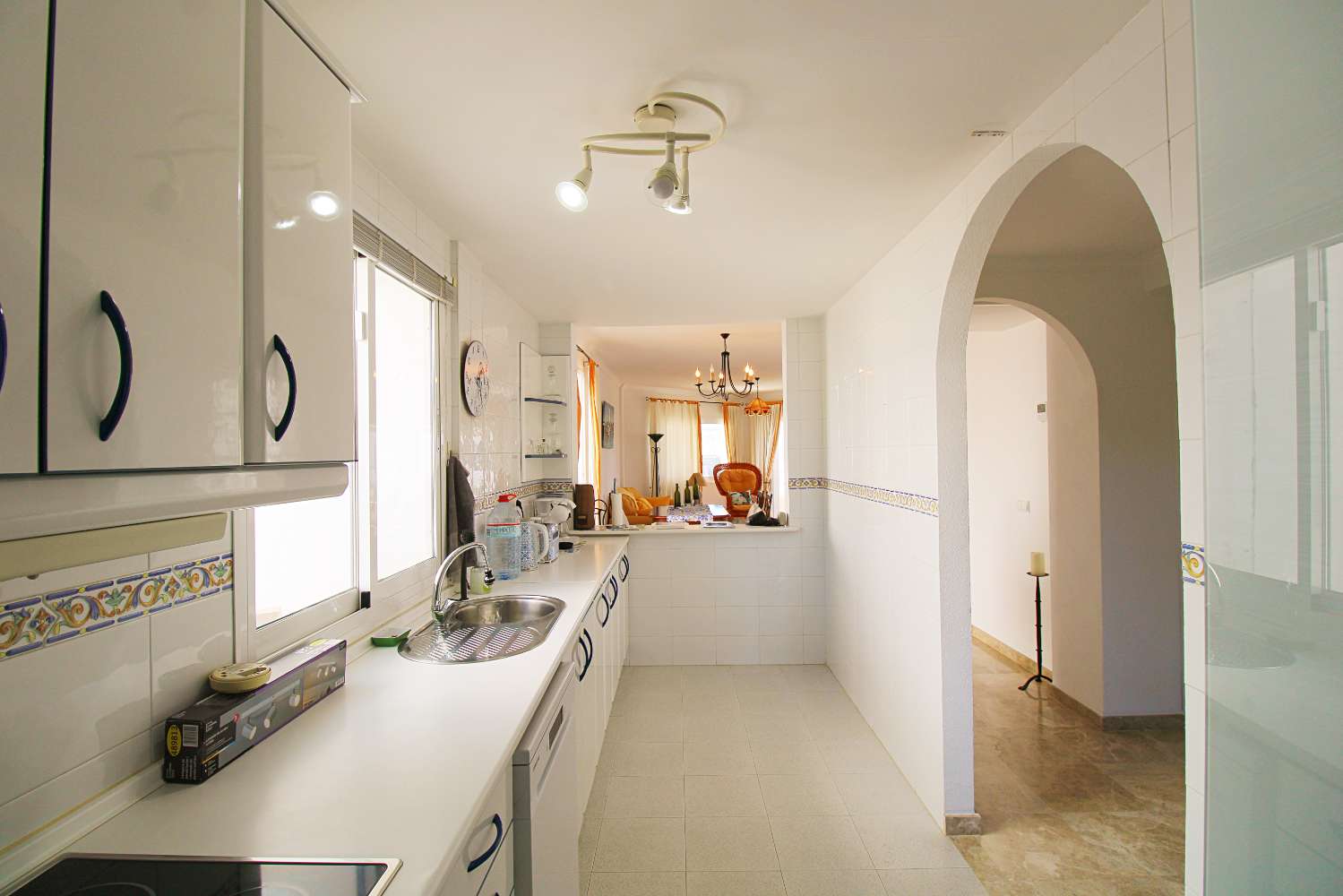 Amplio apartamento con vistas al mar en Calahonda – Mijas Costa