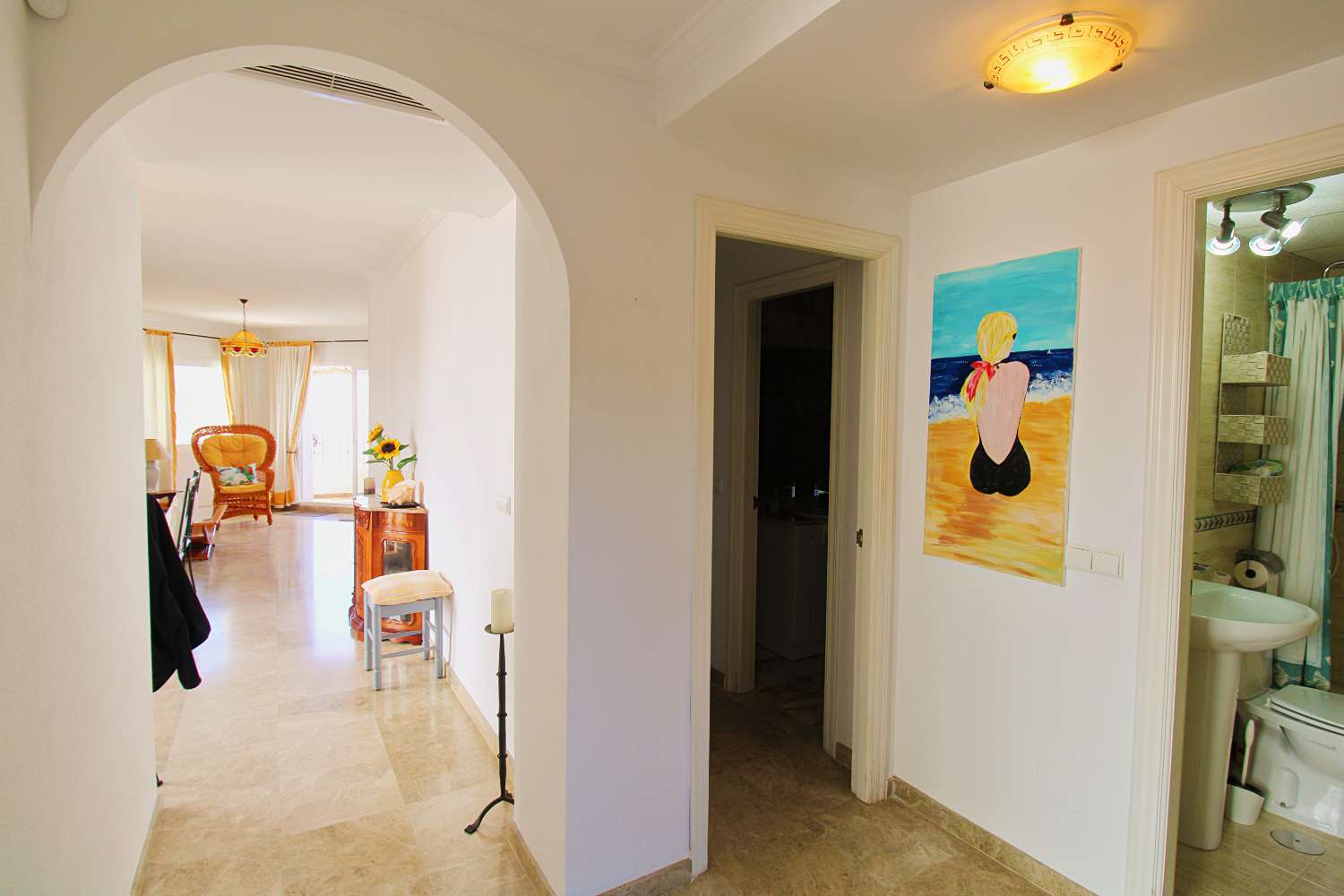 Amplio apartamento con vistas al mar en Calahonda – Mijas Costa