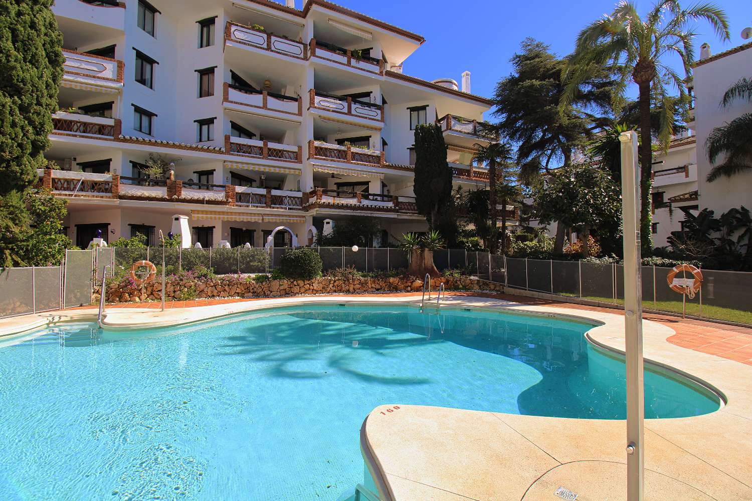 Amplio apartamento con vistas al mar en Calahonda – Mijas Costa