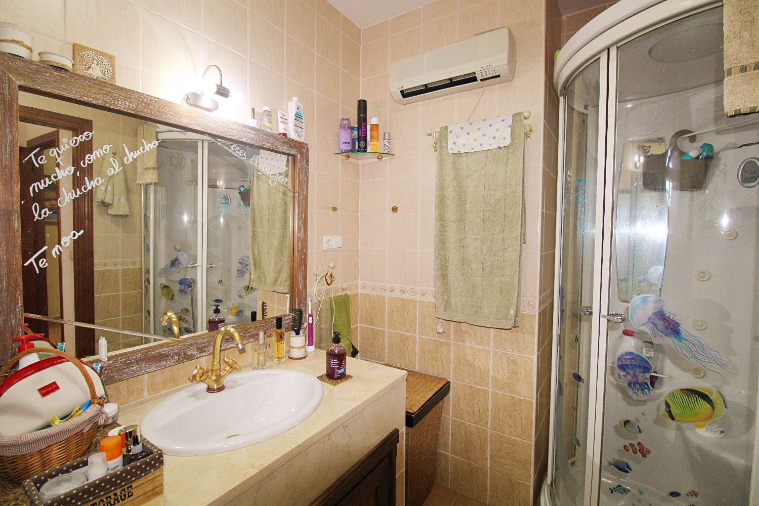 Espectacular Villa en Pinos de Alhaurín con Piscina, Gran Parcela y Sótano de Gran Potencial