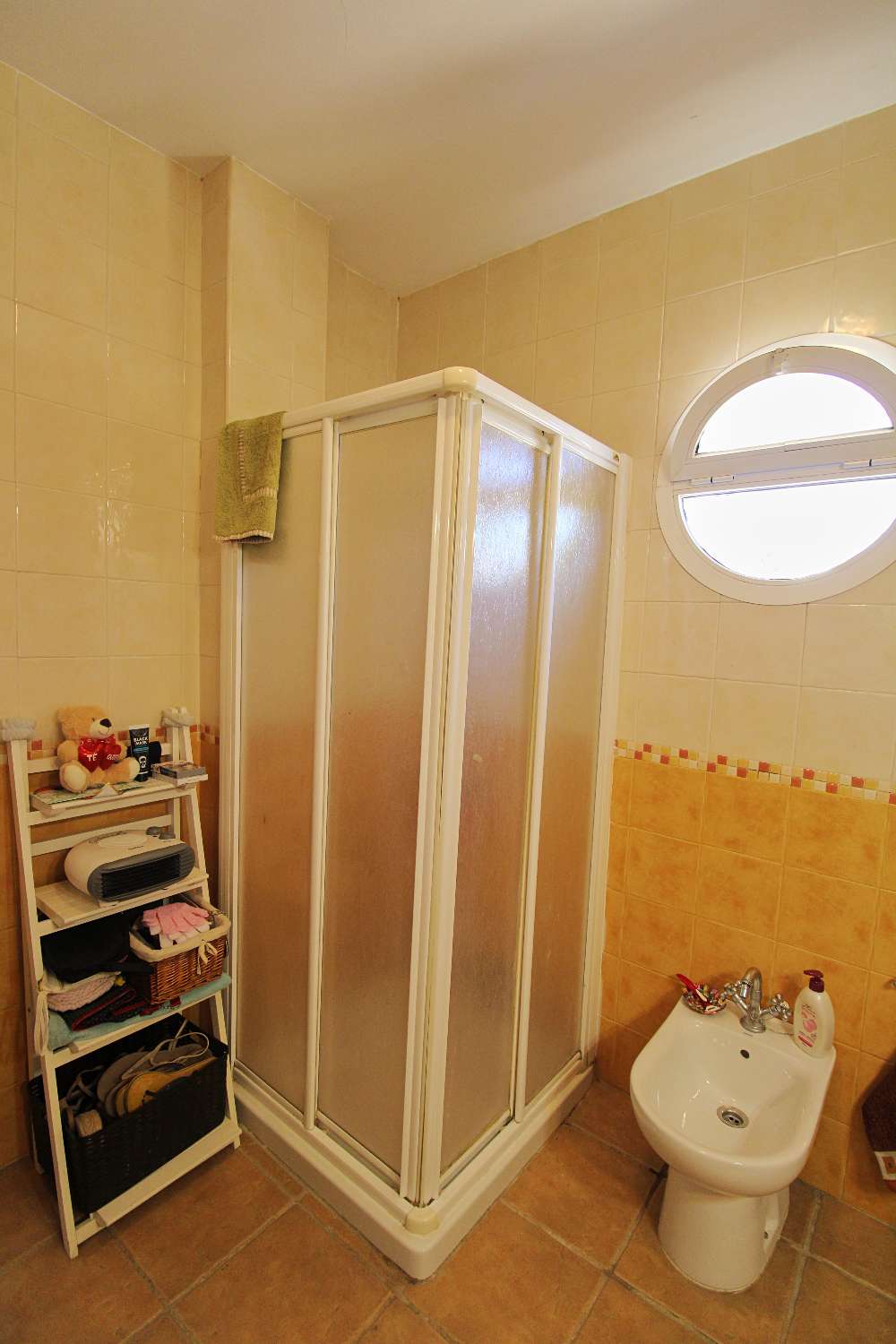 Espectacular Villa en Pinos de Alhaurín con Piscina, Gran Parcela y Sótano de Gran Potencial