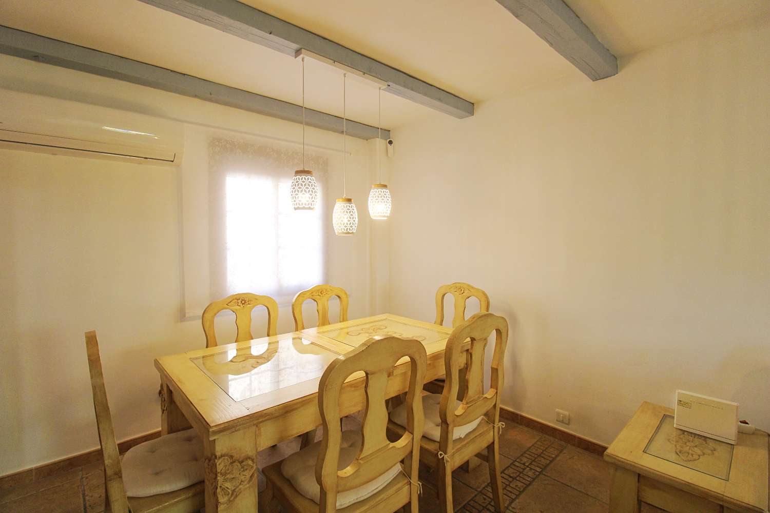 Ático en alquiler en el centro de Alhaurín de la Torre con gran terraza y barbacoa