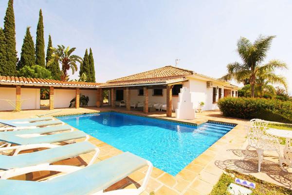 Exclusiva Finca de Ensueño en La Alquería – Privacidad, ...