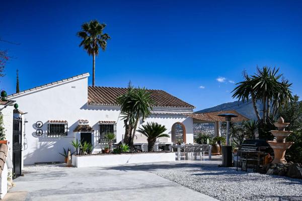Exclusiva Villa de Diseño con Apartamento de Invitados, ...