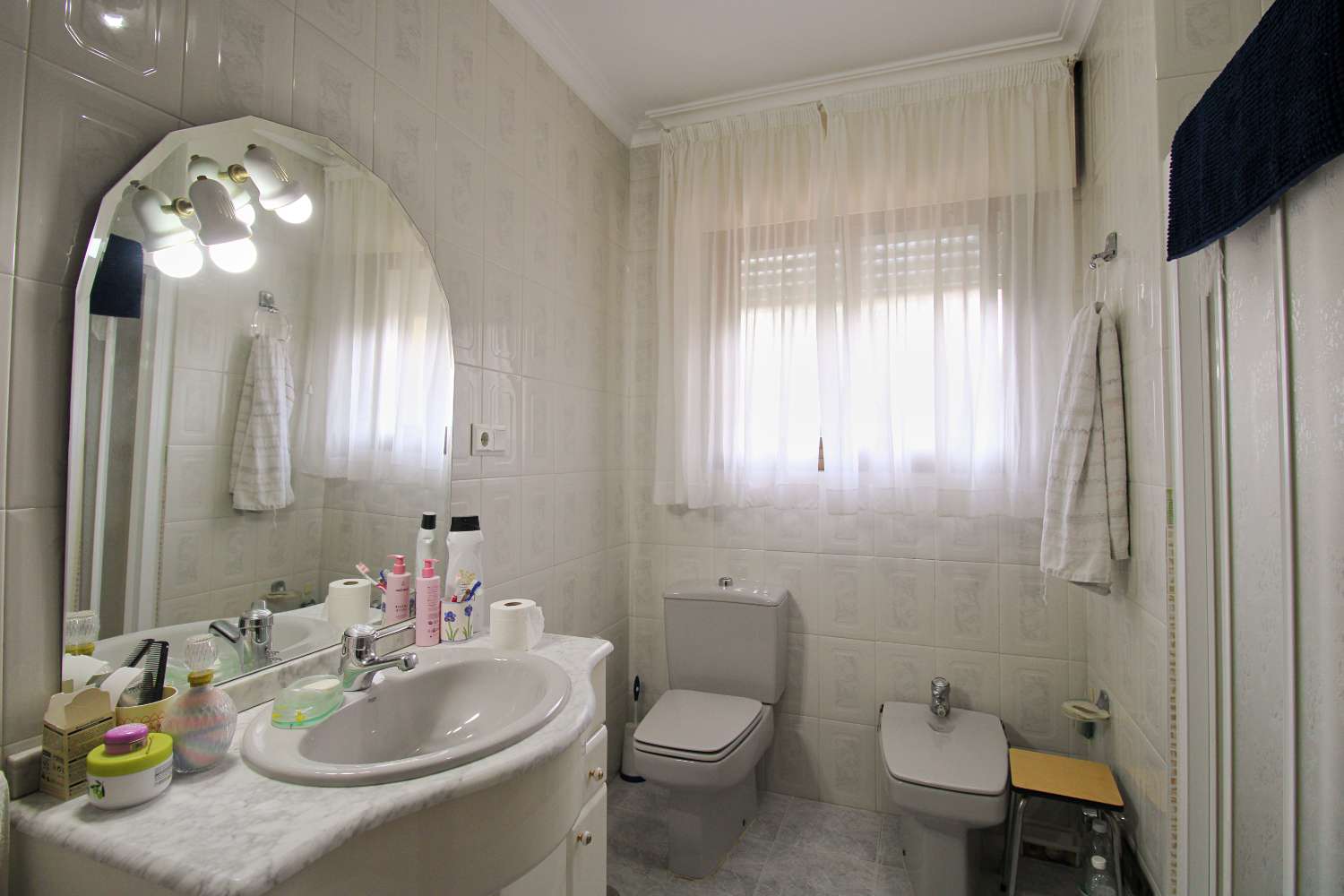 Freistehende Villa mit privatem Pool und großem Souterrain in El Lagar – Großzügigkeit, Komfort und Lebensqualität