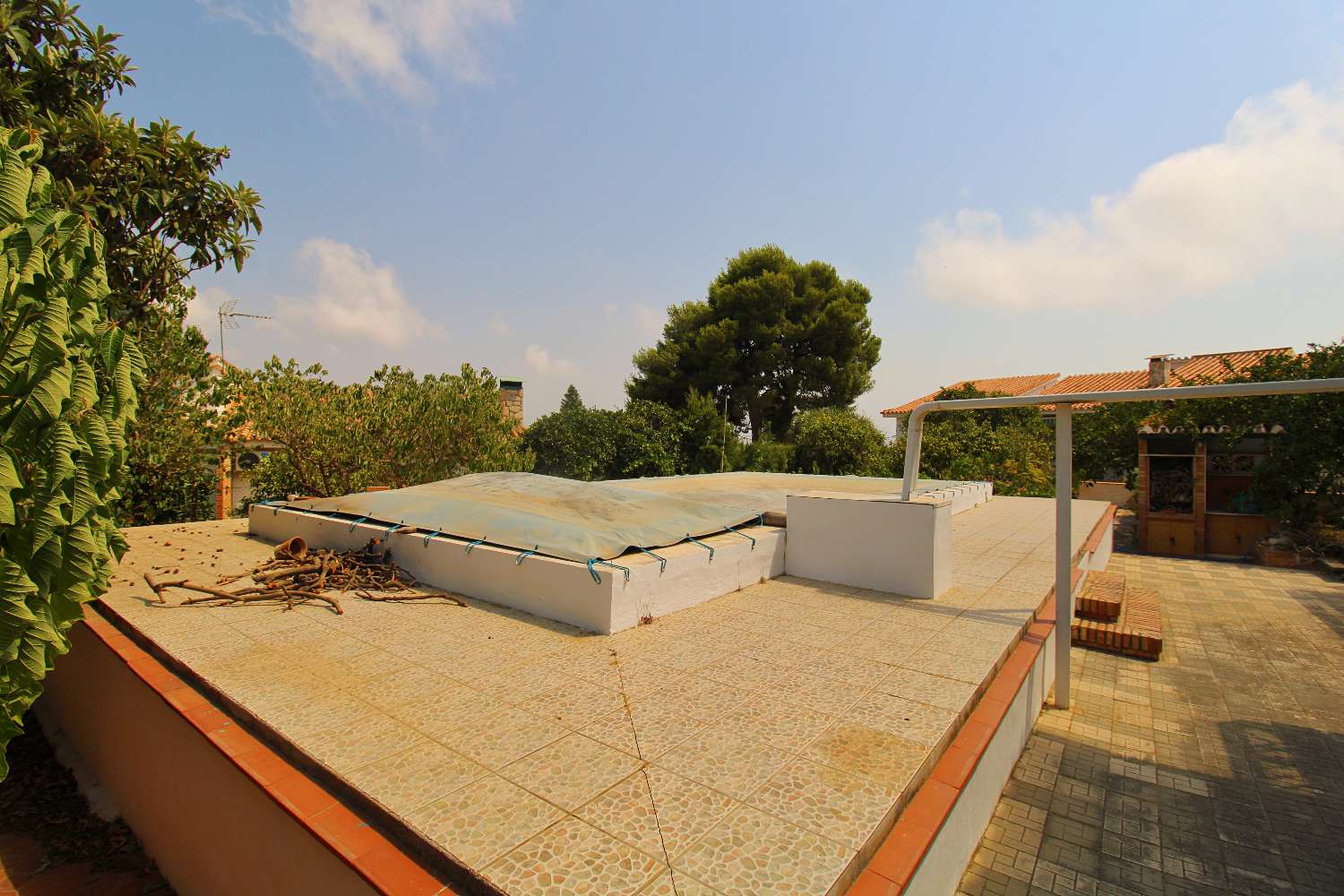 Freistehende Villa mit privatem Pool und großem Souterrain in El Lagar – Großzügigkeit, Komfort und Lebensqualität