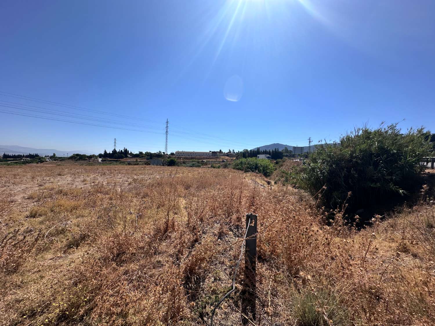Magnífica Parcela Rústica de Regadío de 19.190 m² – Naturaleza, Espacio y Gran Potencial Agrícola