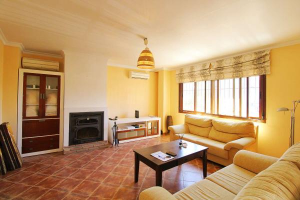 APARTAMENTO EN ALQUILER DE 3 DORMITORIOS EN EL...