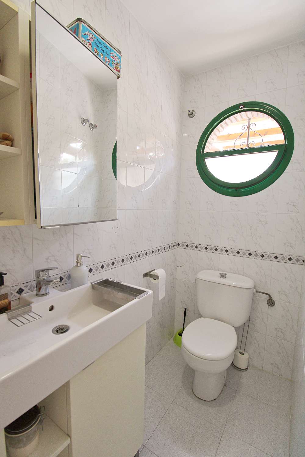 Pareado amueblado con piscina comunitaria en Capellanía, Alhaurín de la Torre