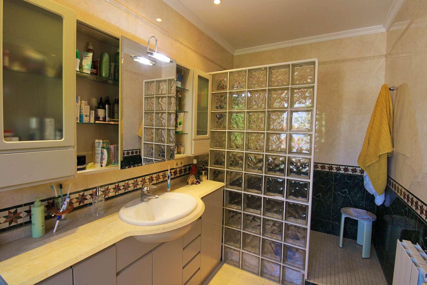 VILLA EN FUENSANGUÍNEA, ALHAURÍN DE LA TORRE