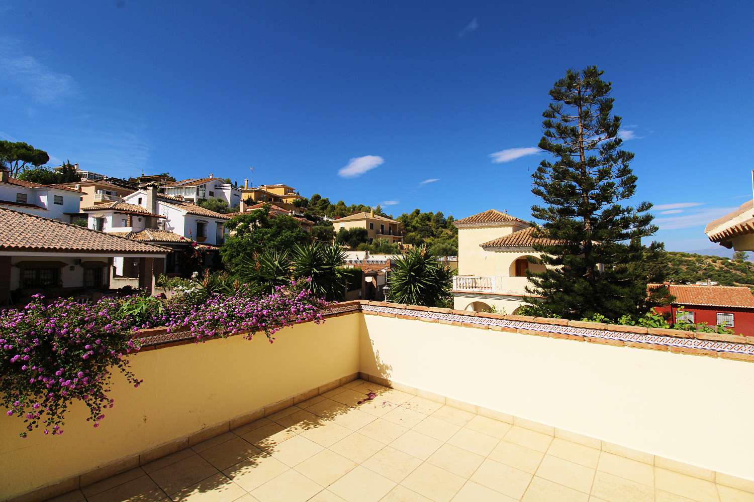 VILLA EN FUENSANGUÍNEA, ALHAURÍN DE LA TORRE