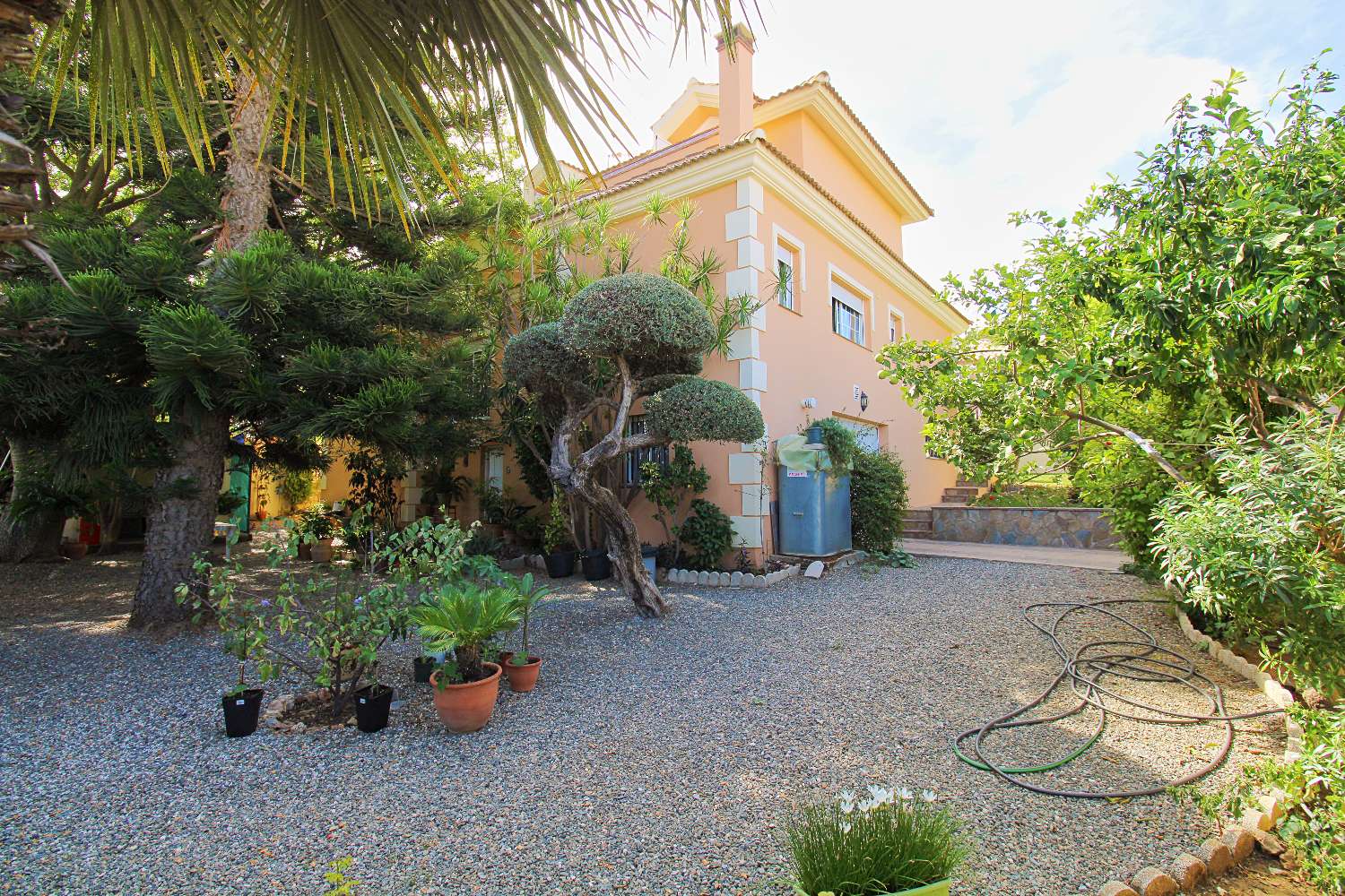 VILLA EN FUENSANGUÍNEA, ALHAURÍN DE LA TORRE
