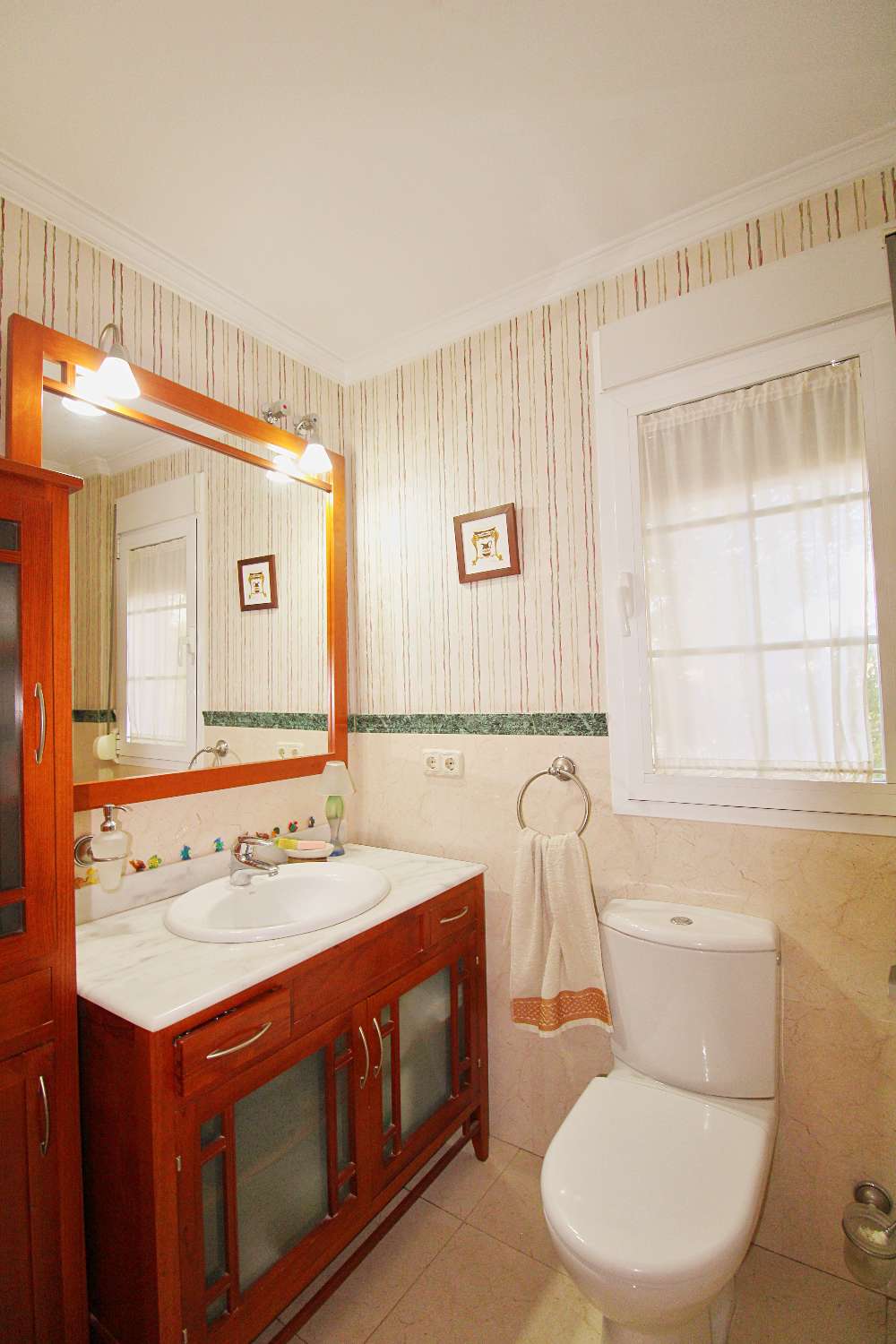 VILLA EN FUENSANGUÍNEA, ALHAURÍN DE LA TORRE