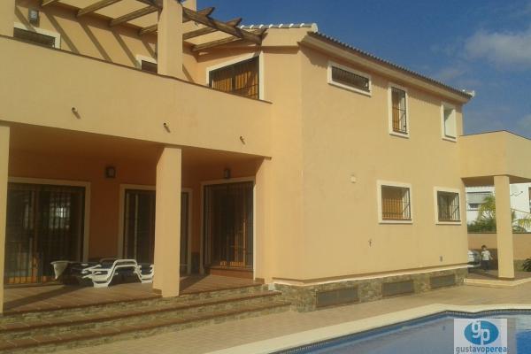 Villa uthyres i Alhaurín de la Torre