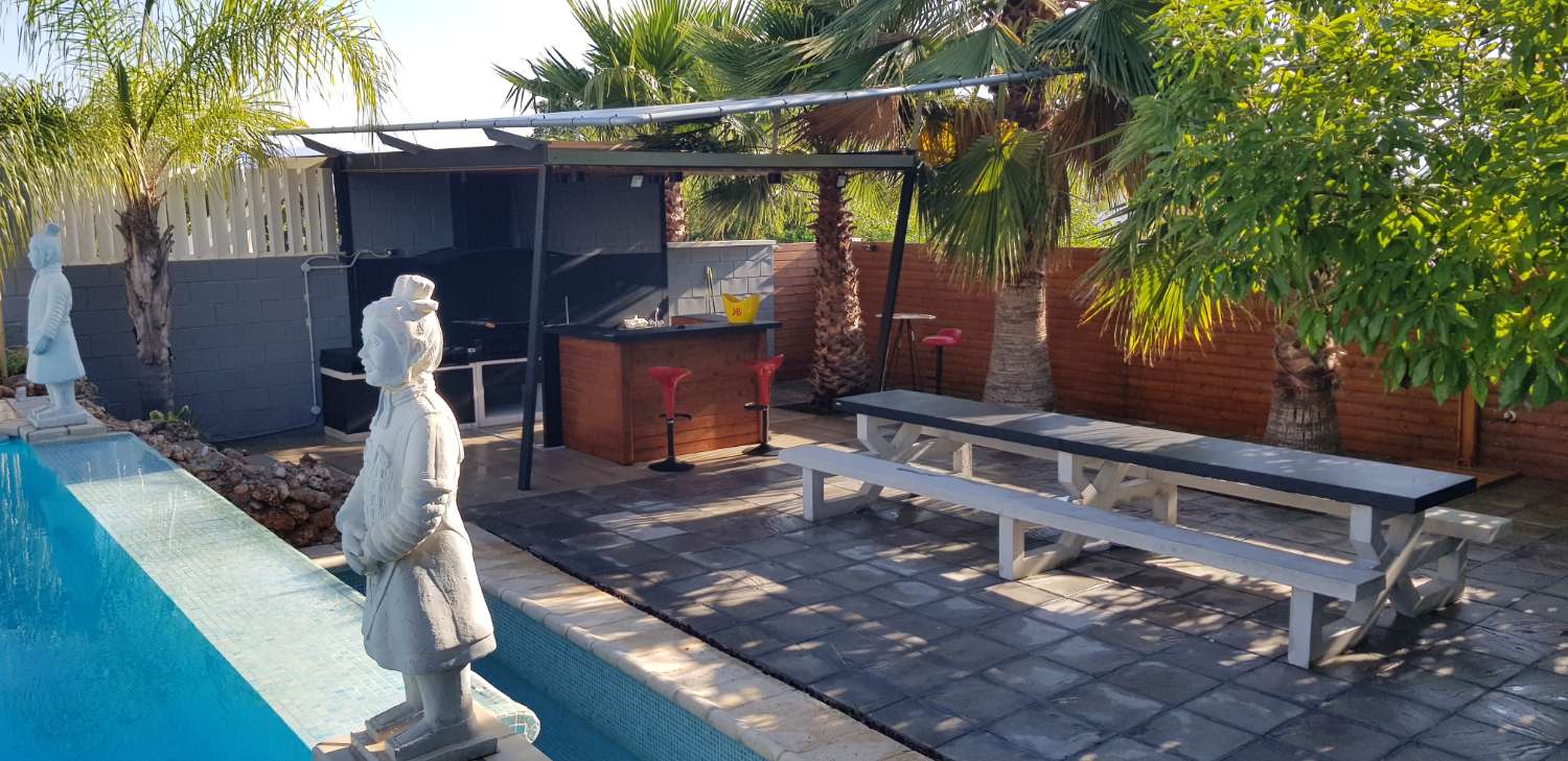 Fantástica Villa de estilo moderno