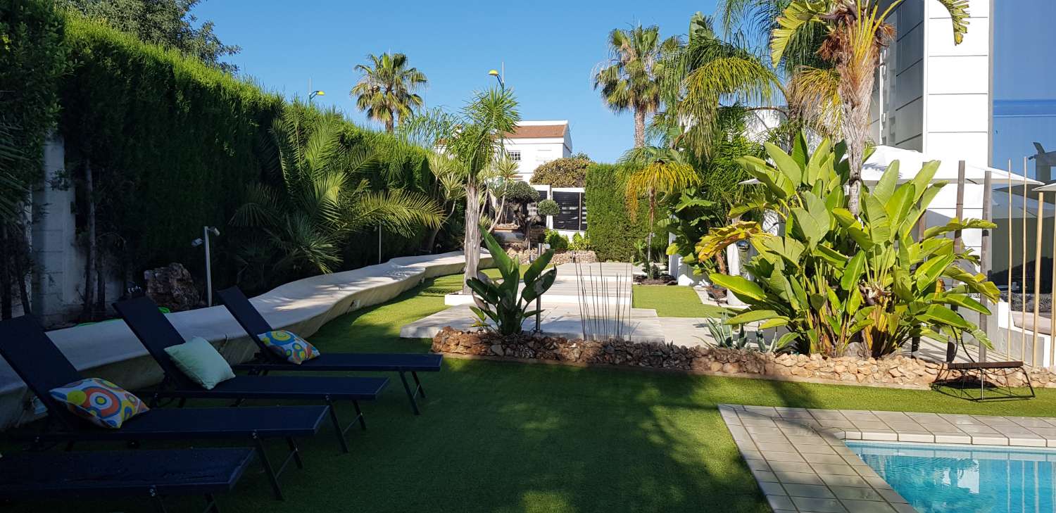Fantástica Villa de estilo moderno