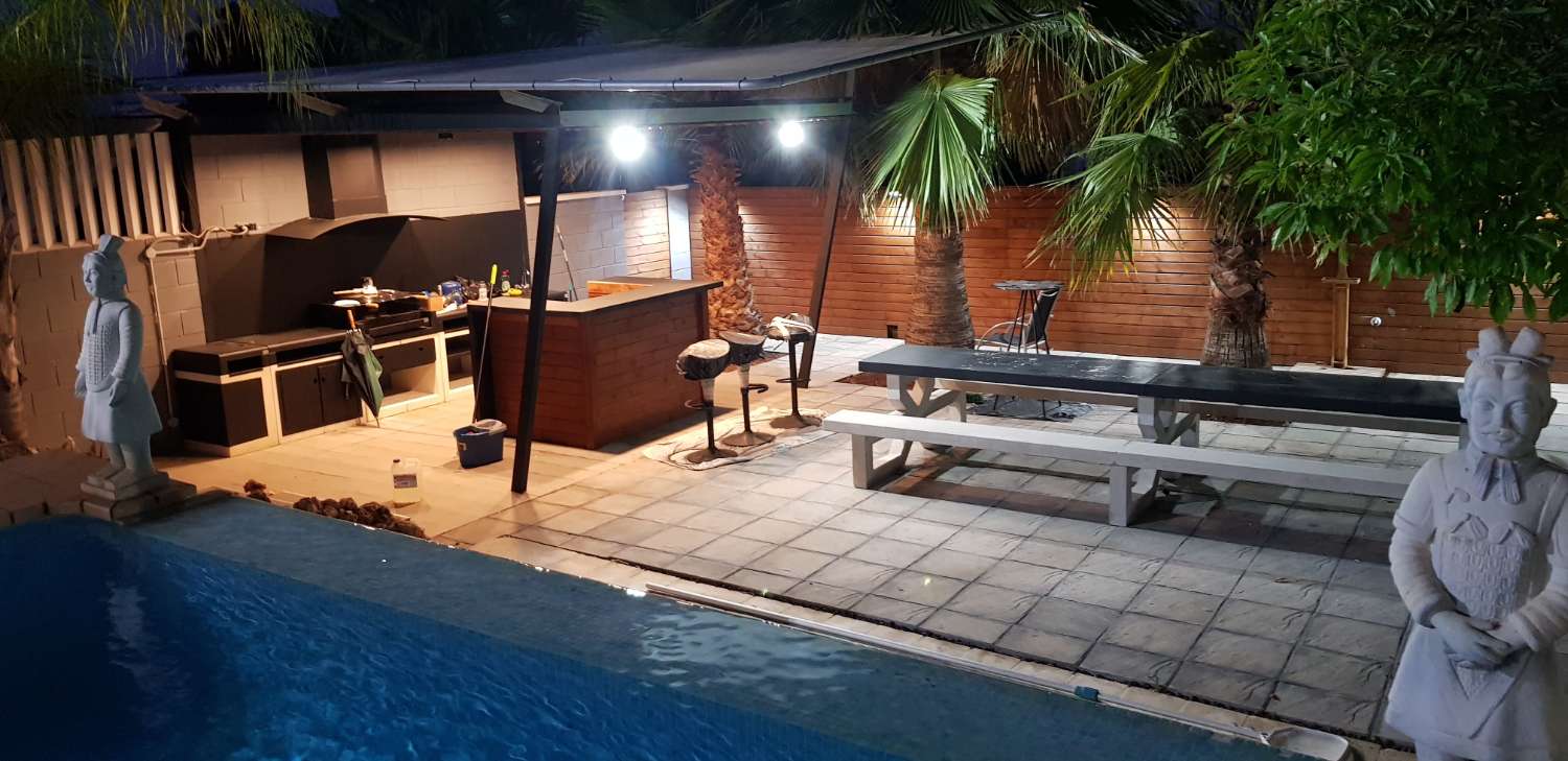 Fantástica Villa de estilo moderno