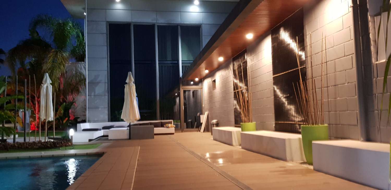 Fantástica Villa de estilo moderno