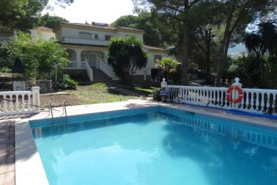 Villa en venta en Alhaurín de la Torre