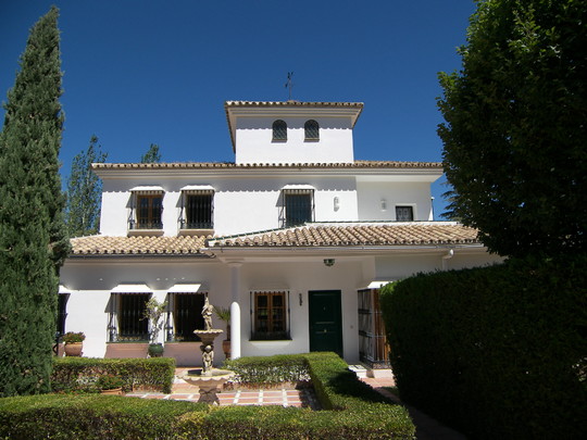 Villa in vendita a Alhaurín de la Torre