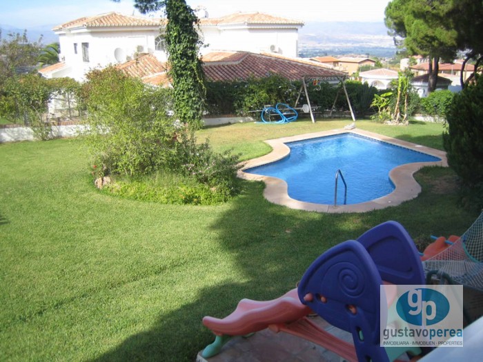 Villa indépendante située à Pinos de Alhaurín.