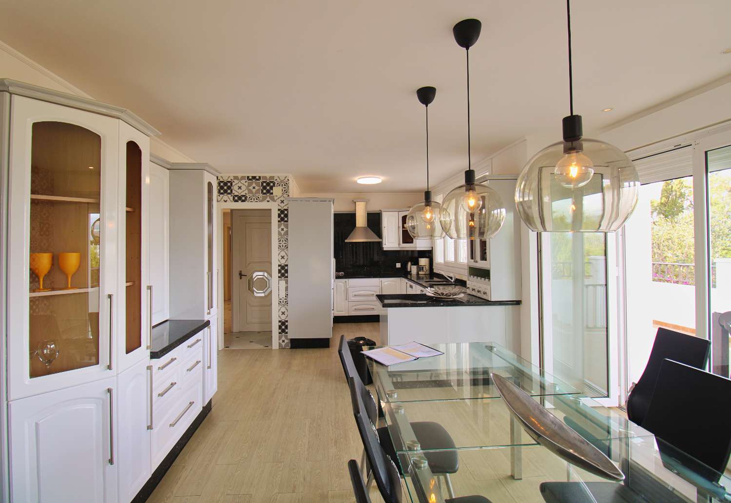 Villa til salg i Alhaurín de la Torre