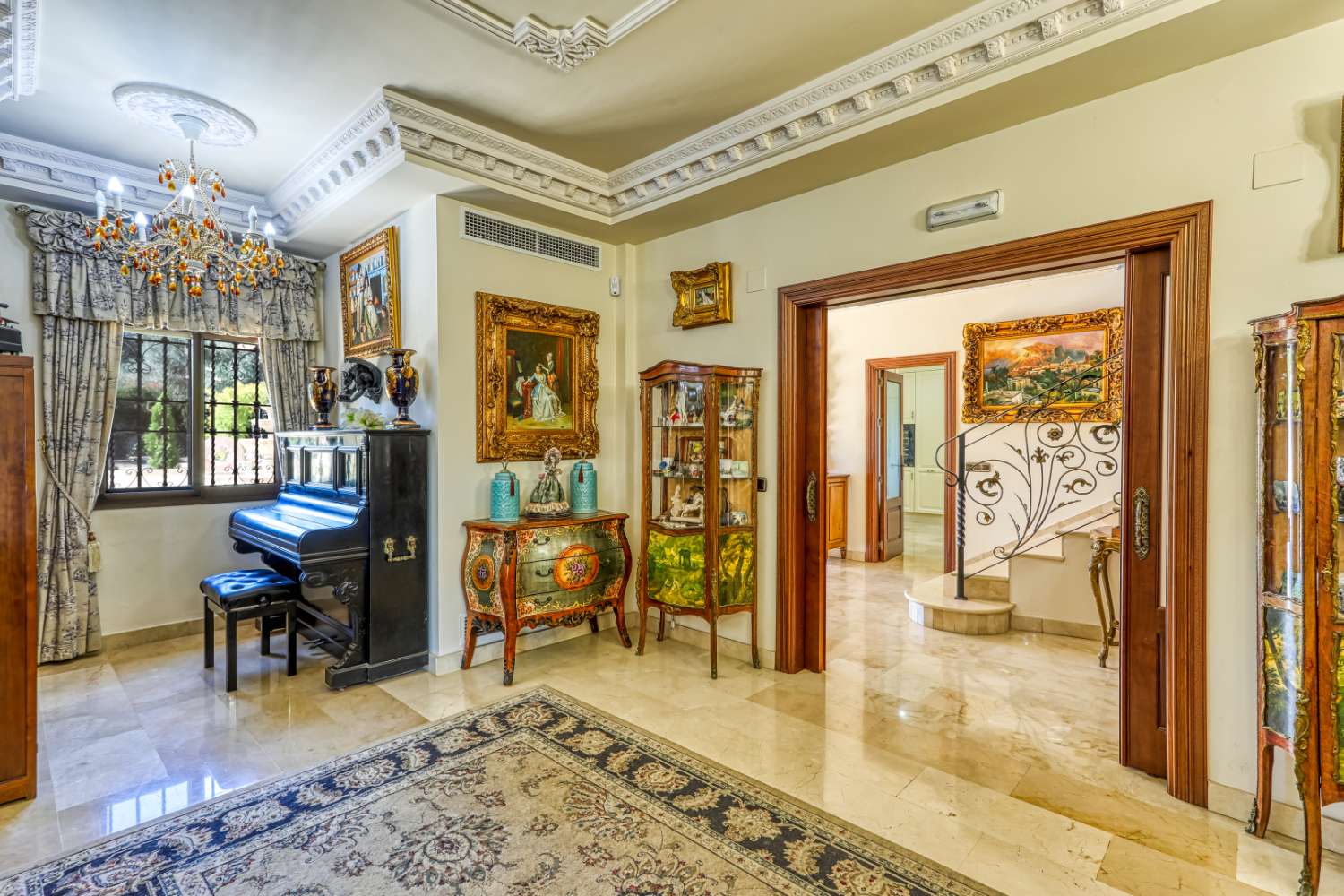 Country Property en venda in Alhaurín de la Torre