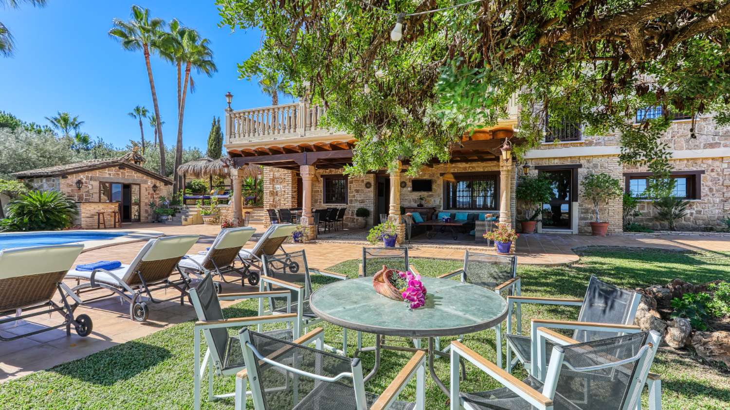 Country Property en venda in Alhaurín de la Torre