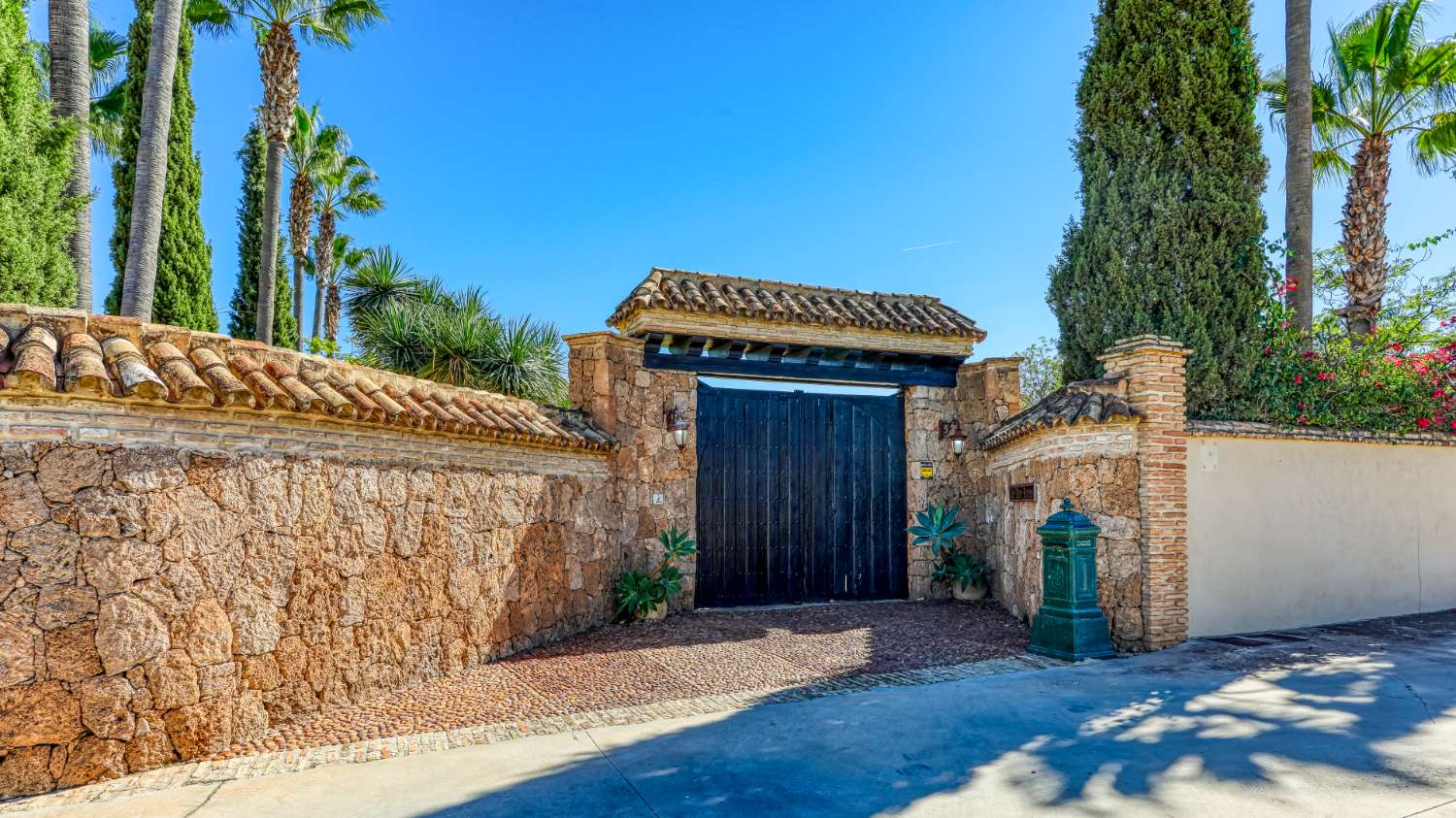 Country Property en venda in Alhaurín de la Torre