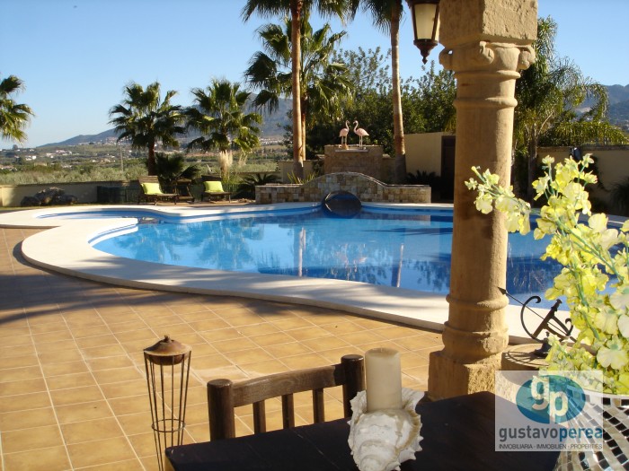 Beeindruckende herrschaftliche Villa in Alhaurin de la Torre