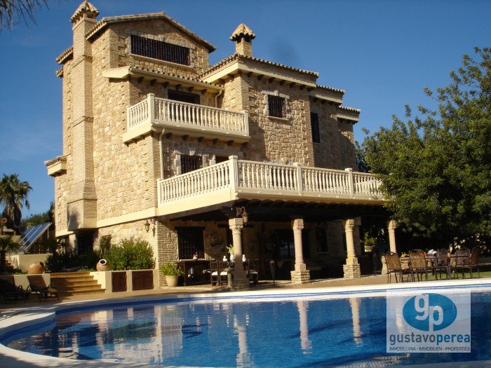 Beeindruckende herrschaftliche Villa in Alhaurin de la Torre