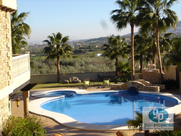 Beeindruckende herrschaftliche Villa in Alhaurin de la Torre