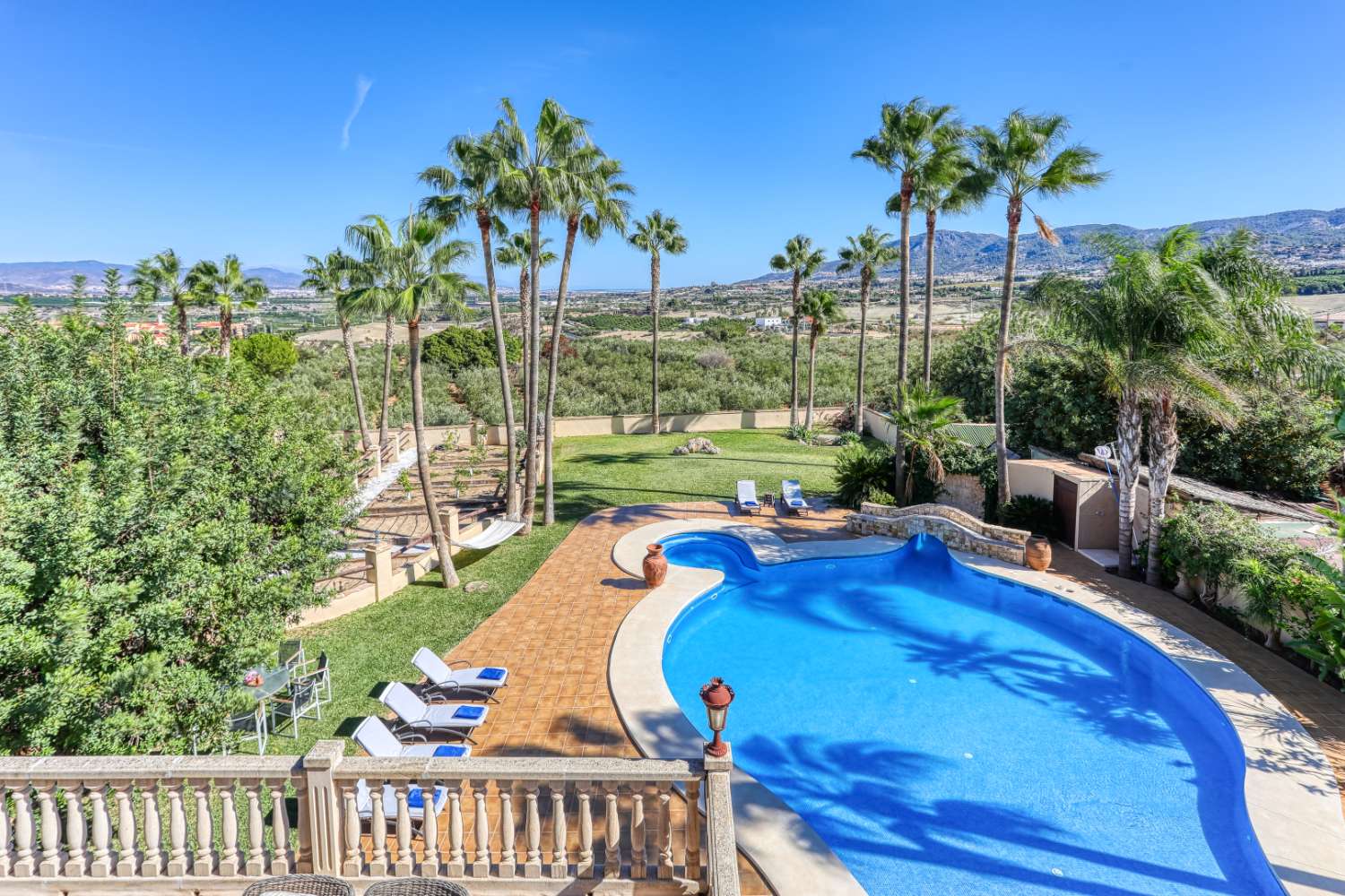 Country Property en venda in Alhaurín de la Torre