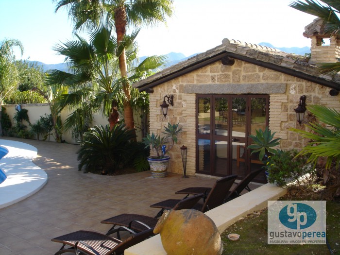 Beeindruckende herrschaftliche Villa in Alhaurin de la Torre