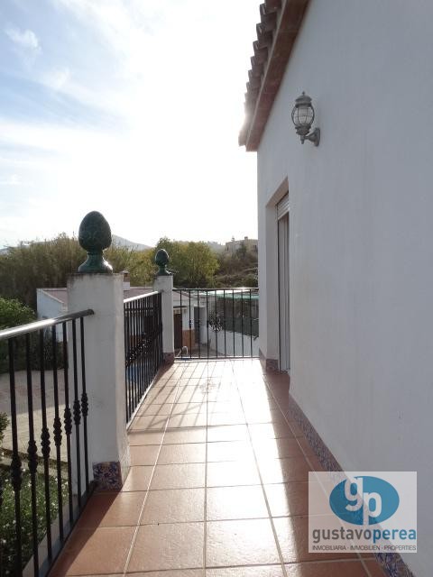 Finca with two houses located in Coín.