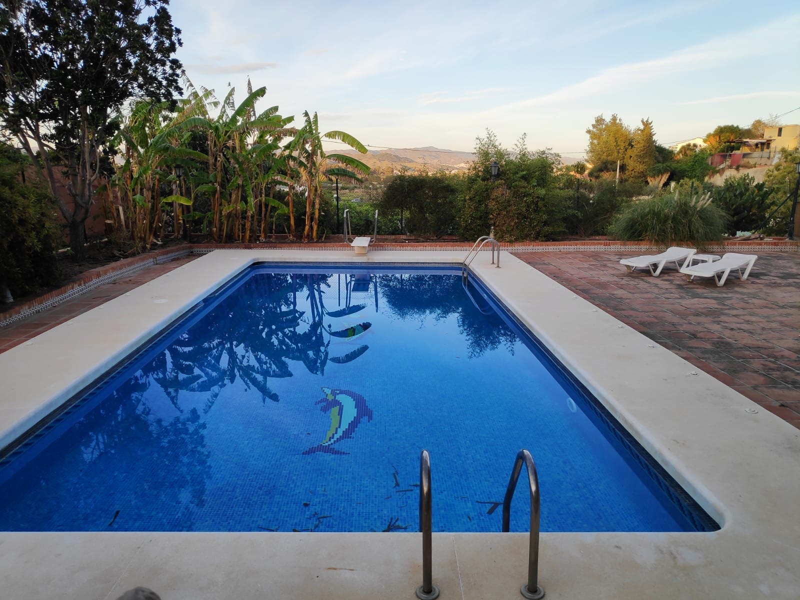 Independent villa located in the Romeral