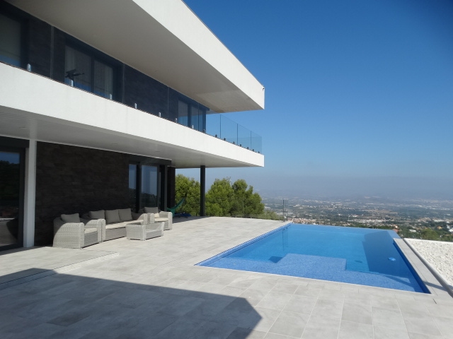 Villa en venta en Alhaurín de la Torre