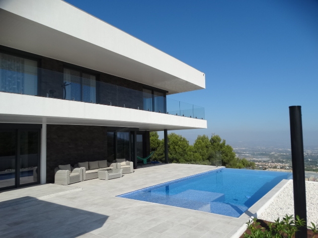 Villa en venta en Alhaurín de la Torre